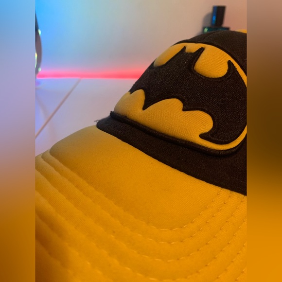 Batman Hat - Picture 2 of 3